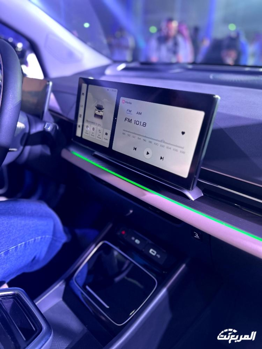 ارخص سيارة كهربائية في السعودية: إليك جيلي جيومتري سي 2024 بالمواصفات والأسعار نظام ترفيه جيلي جيومتري سي 2024