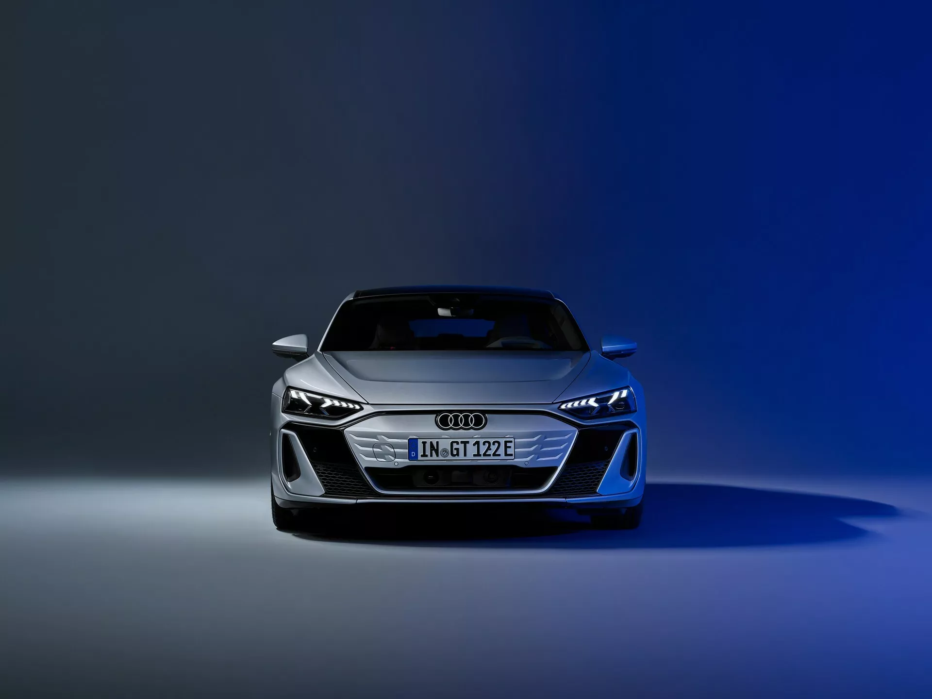 اودي اي ترون GT موديل 2025 فيس ليفت هي السيارة الأقوى في تاريخ العلامة اودي اي ترون GT موديل 2025 فيس ليفت هي السيارة الأقوى في تاريخ العلامة 2