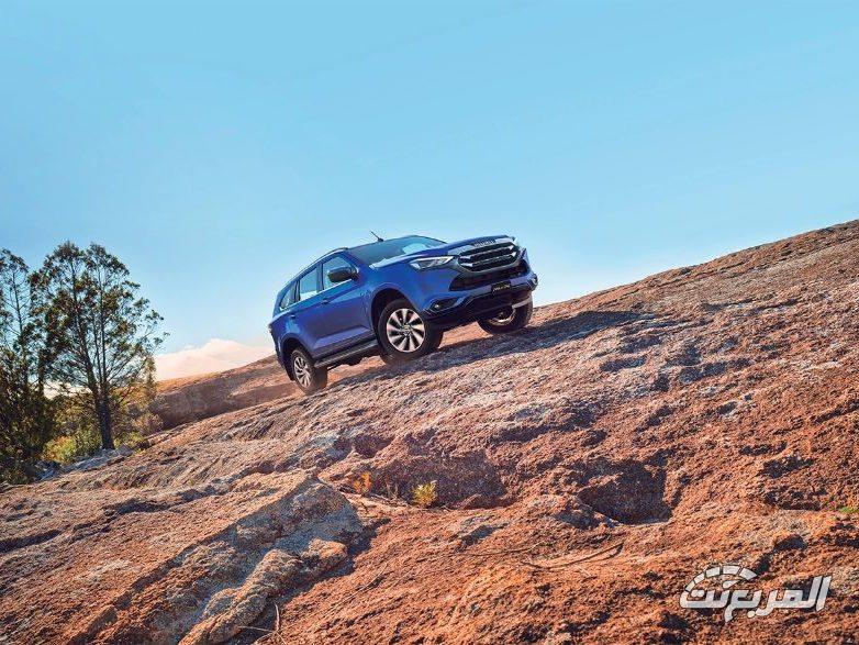 ارخص سيارة ديزل في السعودية 2024 - 2025 في فئة الـ SUV (صور وفيديو) ايسوزو mux 2023 من الجنب