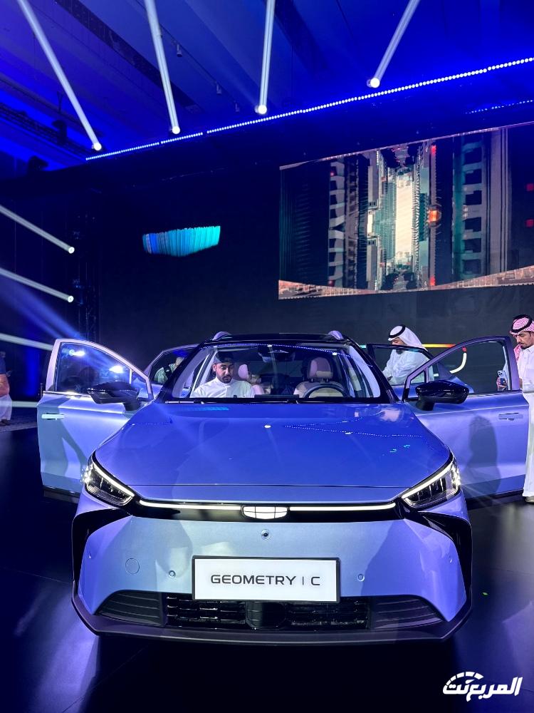 ارخص سيارة جديدة 2024 كهربائية: تعرف عليها مع المواصفات والأسعار جيلي جيومتري سي 2024 بالمواصفات والأسعار في السعودية (19)