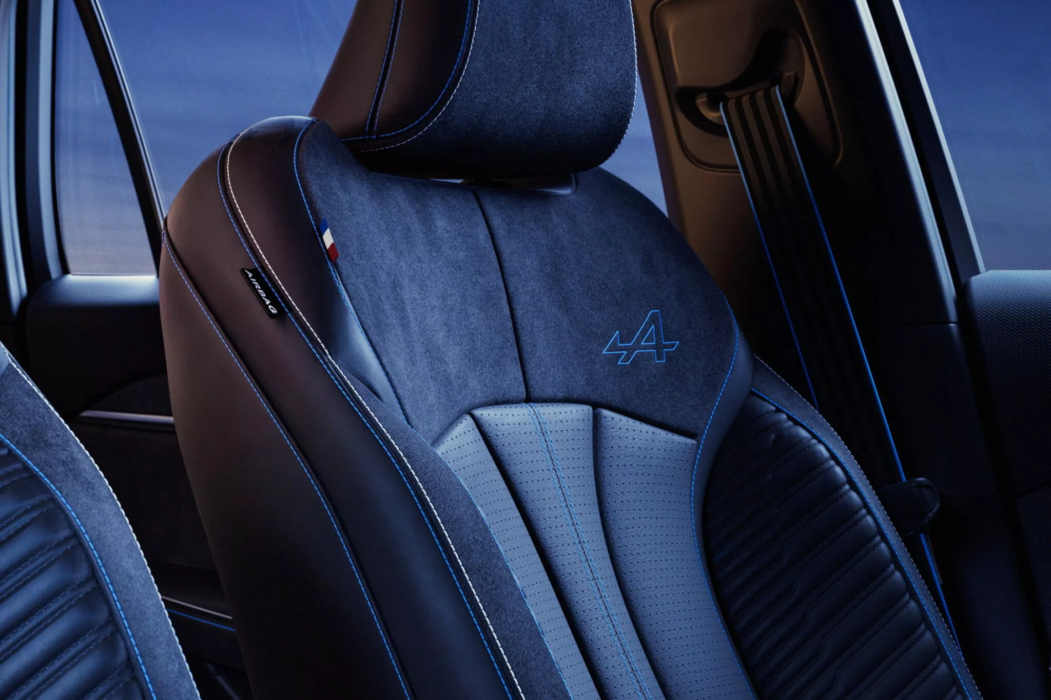 رينو جراند كوليوس 2025 هي SUV جديدة تم تطويرها بالتعاون مع جيلي وهذه أهم المواصفات رينو جراند كوليوس 2025 هي SUV جديدة تم تطويرها بالتعاون مع جيلي وهذه أهم المواصفات 12