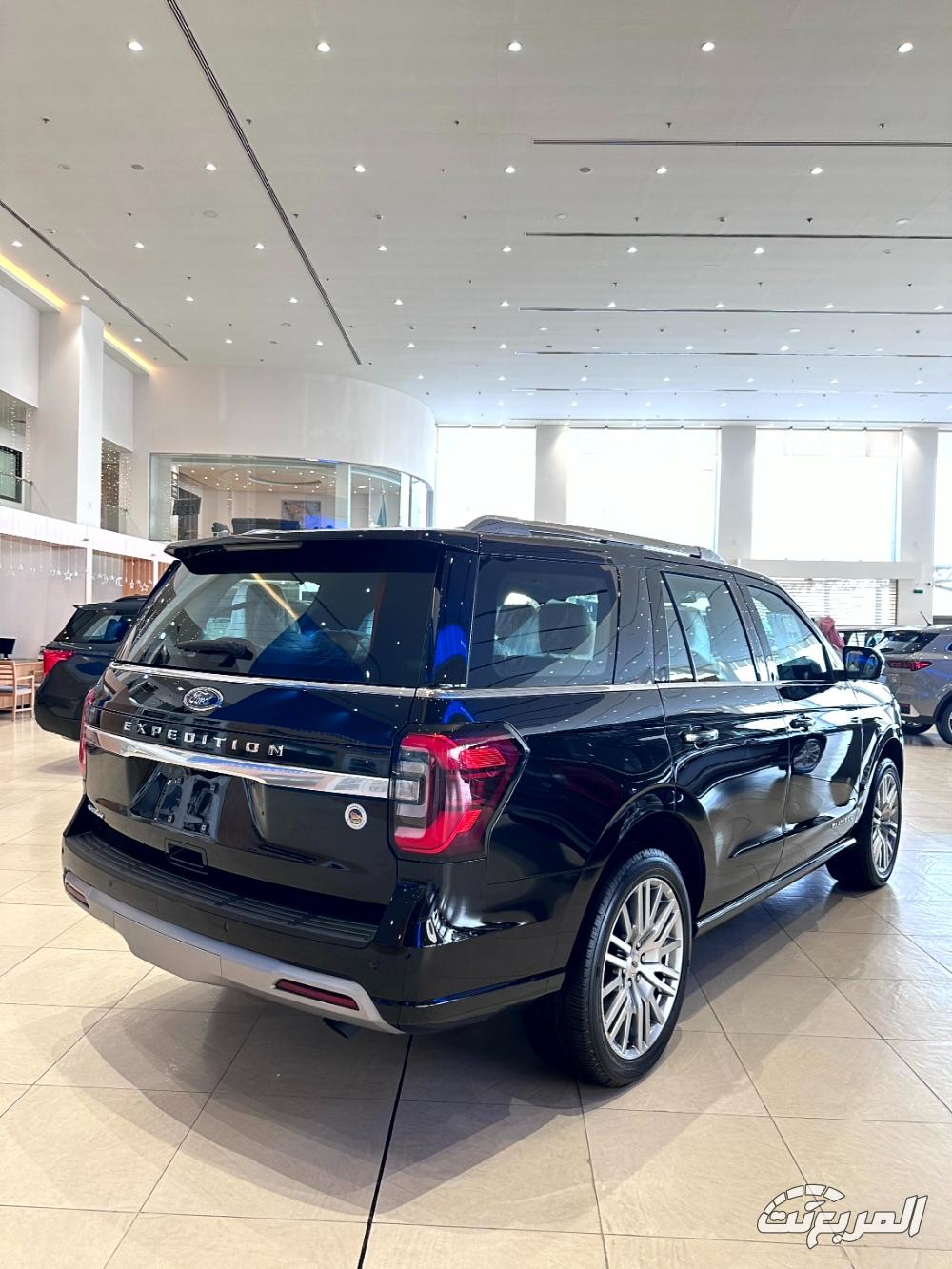 فورد-اكسبديشن-المربع-نت-23
