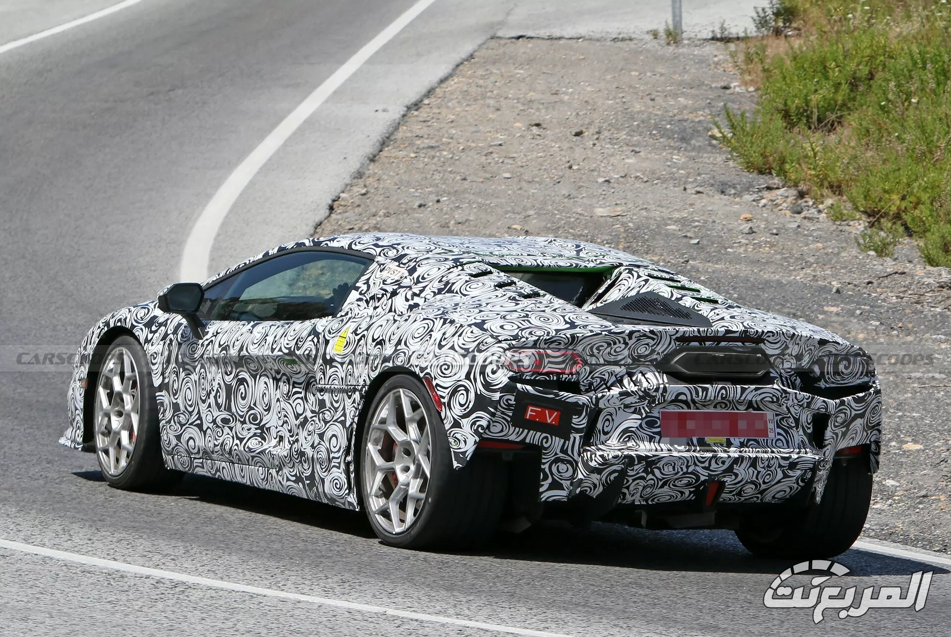 لامبورجيني تيميراريو الجديدة كلياً خليفة هوراكان تظهر أثناء اختبارها بتصميم ملفت للنظر لامبورجيني تيميراريو الجديدة كلياً خليفة هوراكان تظهر أثناء اختبارها بتصميم ملفت للنظر 1