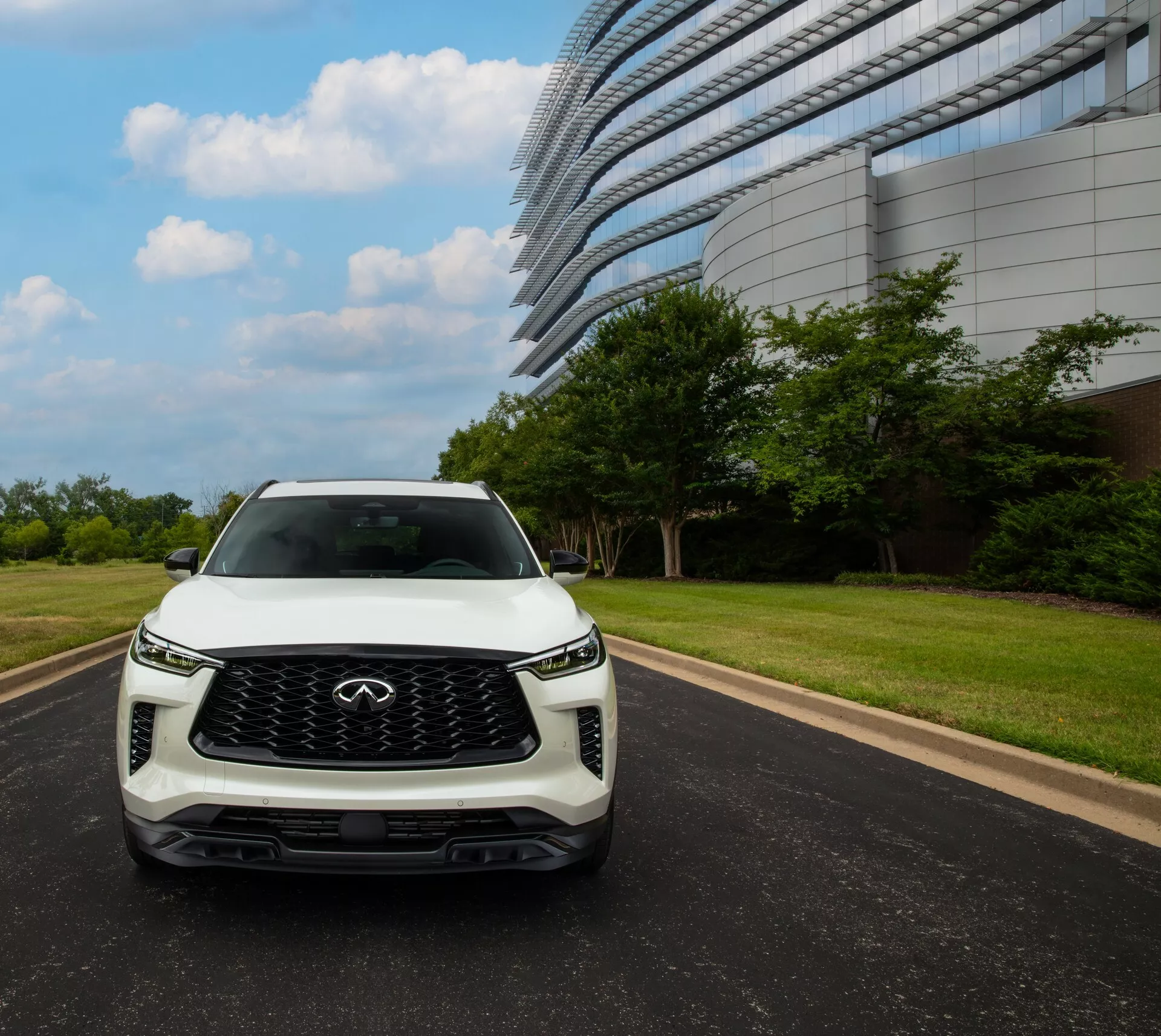 انفينيتي QX60 موديل 2025 ينطلق رسمياً بمحرك 4 سلندر جديد وإصدار أسود خاص انفينيتي QX60 موديل 2025 ينطلق رسمياً بمحرك 4 سلندر جديد وإصدار أسود خاص 7