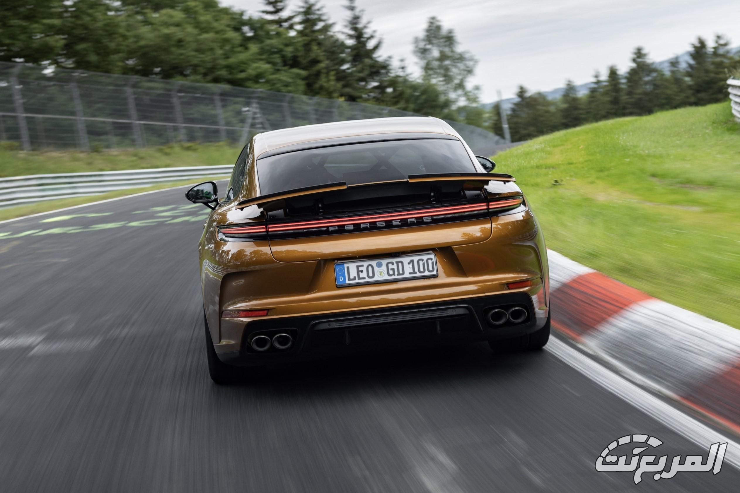 بورش باناميرا 2024 تسجل زمن قياسي جديد في حلبة نوربورغرينغ بورش باناميرا 2024 في نوربورغرينغ