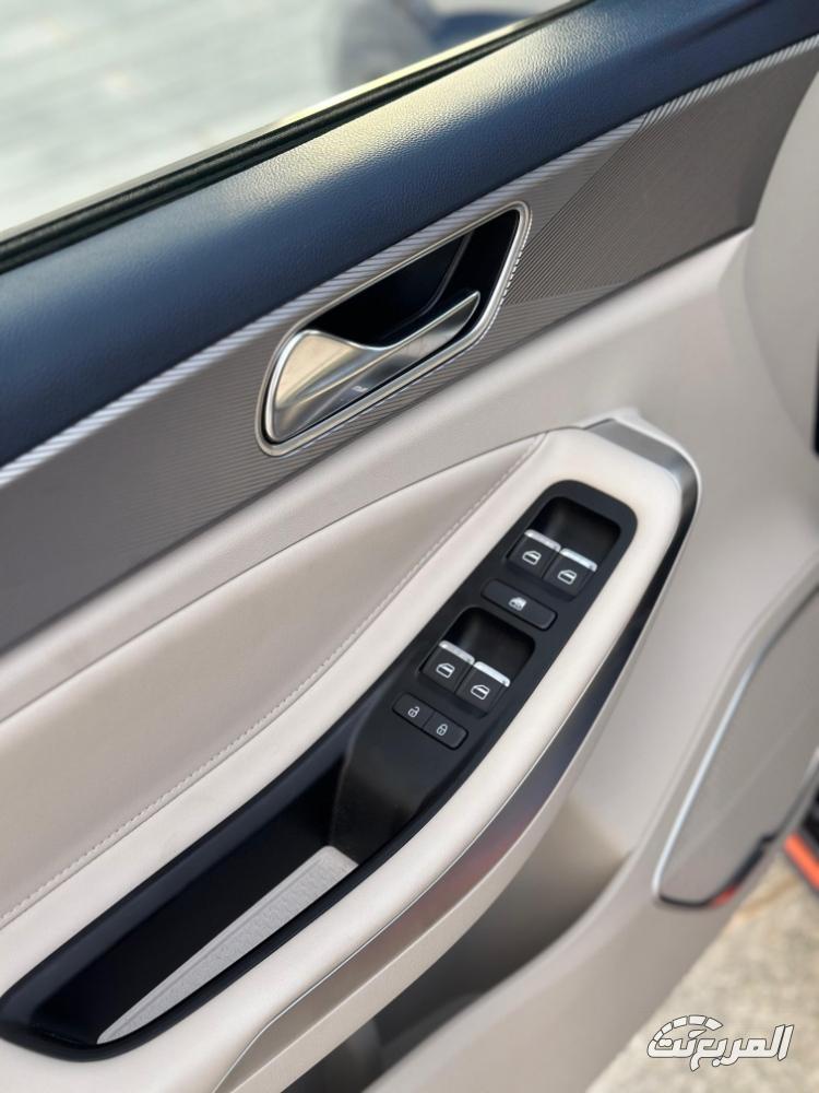 شيري-اريزو-6-برو-المربع-نت-16