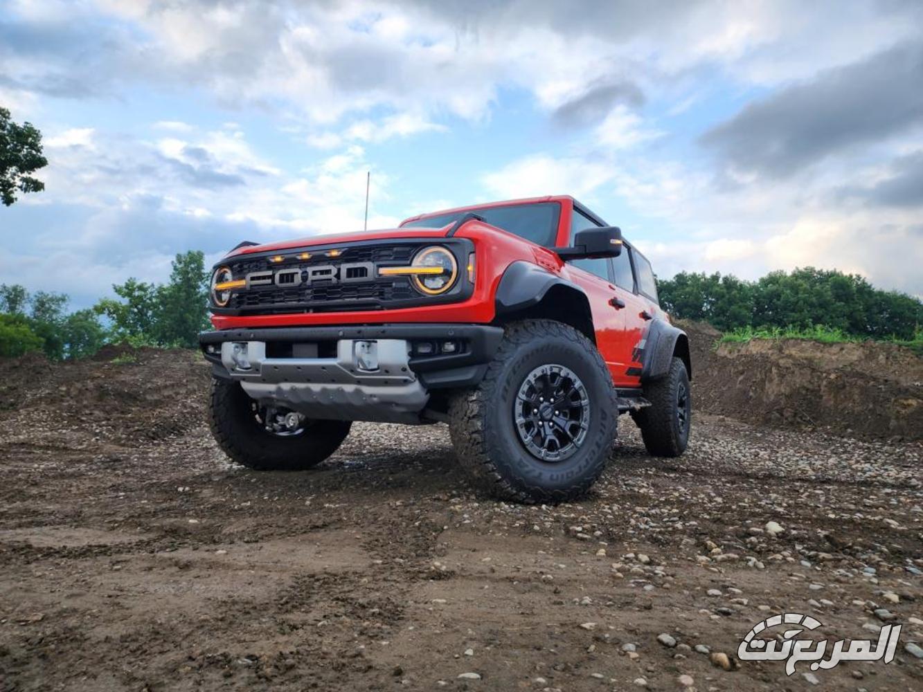 فورد-برونكو-رابتر-المربع-نت-1