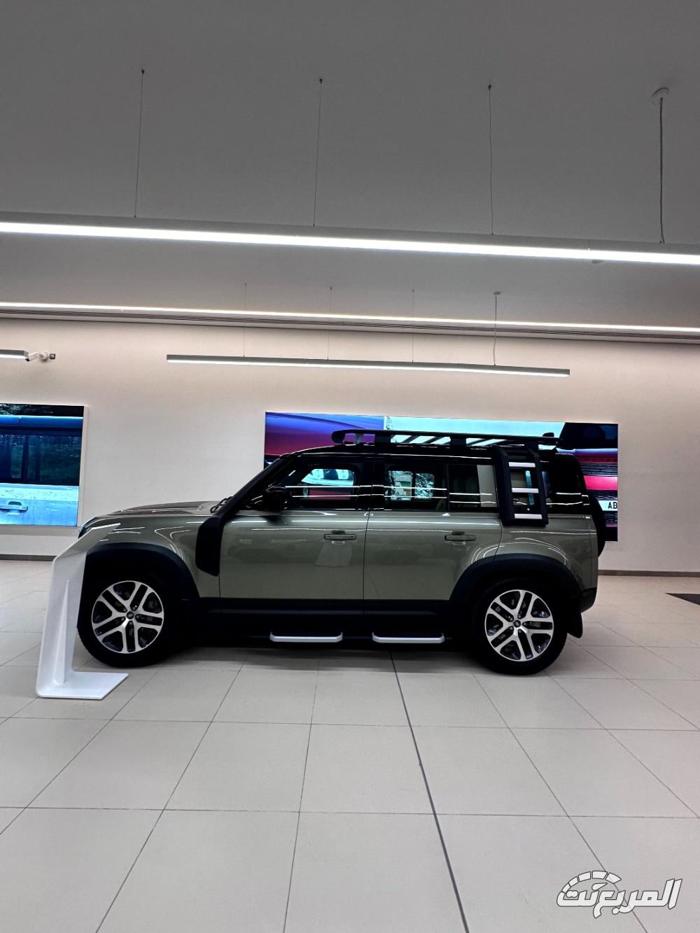 لاندروفر-ديفندر-110-المربع-نت-14