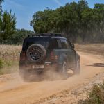 لاندروفر-ديفندر-110-المربع-نت-49