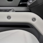 لاندروفر-ديفندر-130-المربع-نت-19