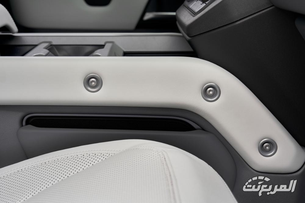 لاندروفر-ديفندر-130-المربع-نت-19