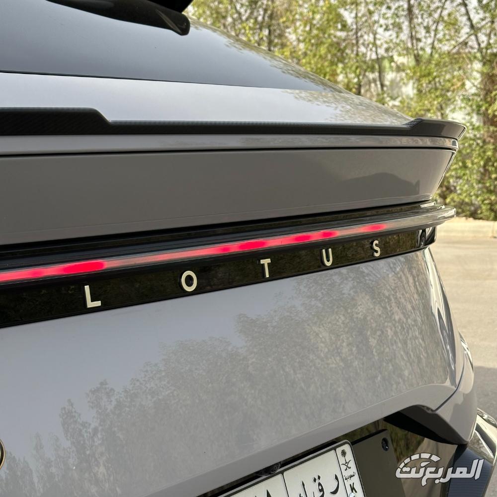 لوتس-إليتر-المربع-نت-12-2