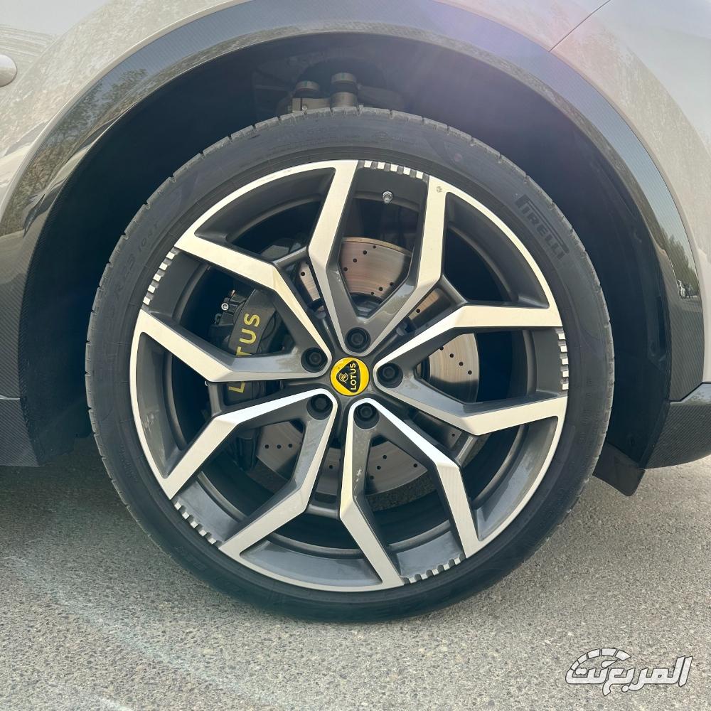 لوتس-إليتر-المربع-نت-18-2