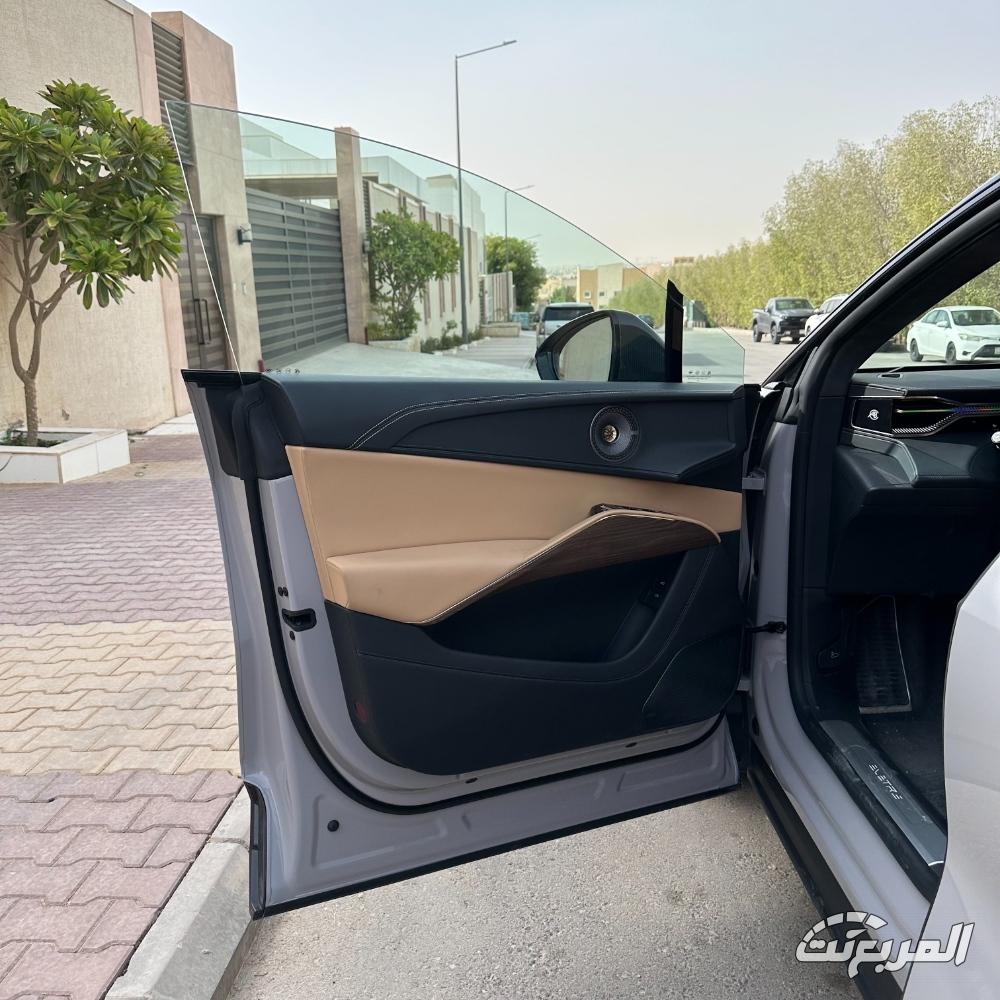 لوتس-إليتر-المربع-نت-36-2