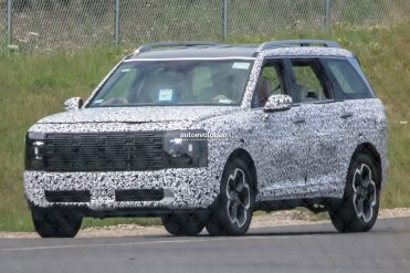 هيونداي باليسيد 2026 الجيل الجديد يظهر أثناء اختباره بتصميم صندوقي مستوحى من سنتافي هيونداي باليسيد 2026 الجيل الجديد يظهر أثناء اختباره بتصميم صندوقي مستوحى من سنتافي 8