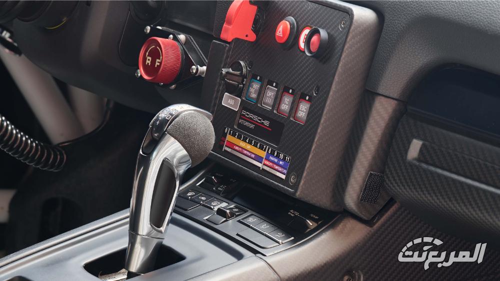 بورش-718-cayman-gt4-rs-15