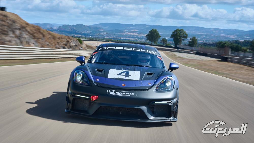 بورش-718-cayman-gt4-rs-17