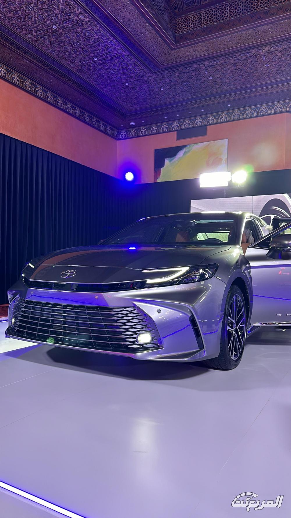 تويوتا-كامري-2025-المربع-نت-11-7