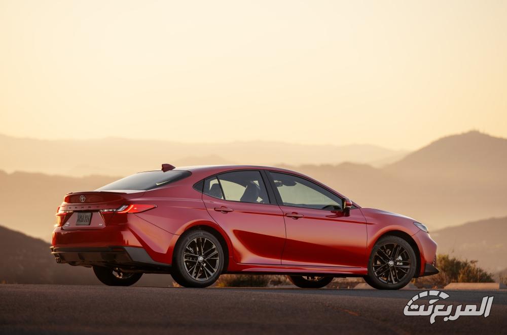 تويوتا-كامري-2025-المربع-نت-61
