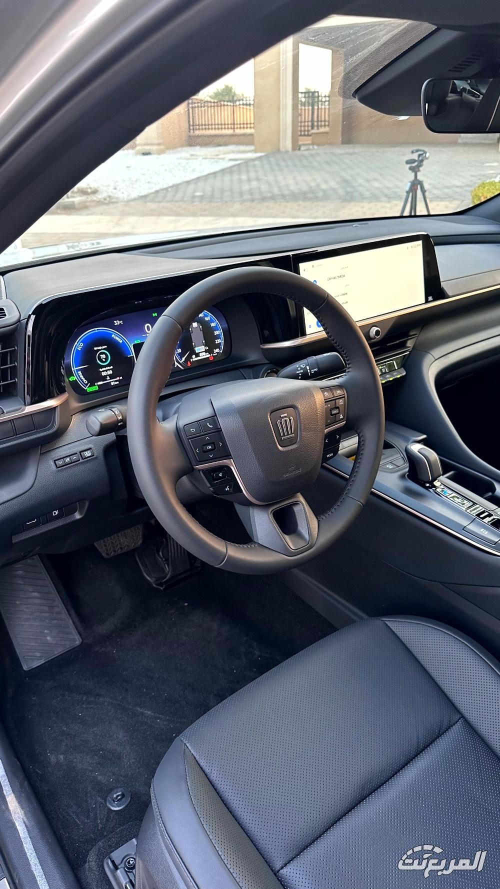 تويوتا-كراون-المربع-نت-102