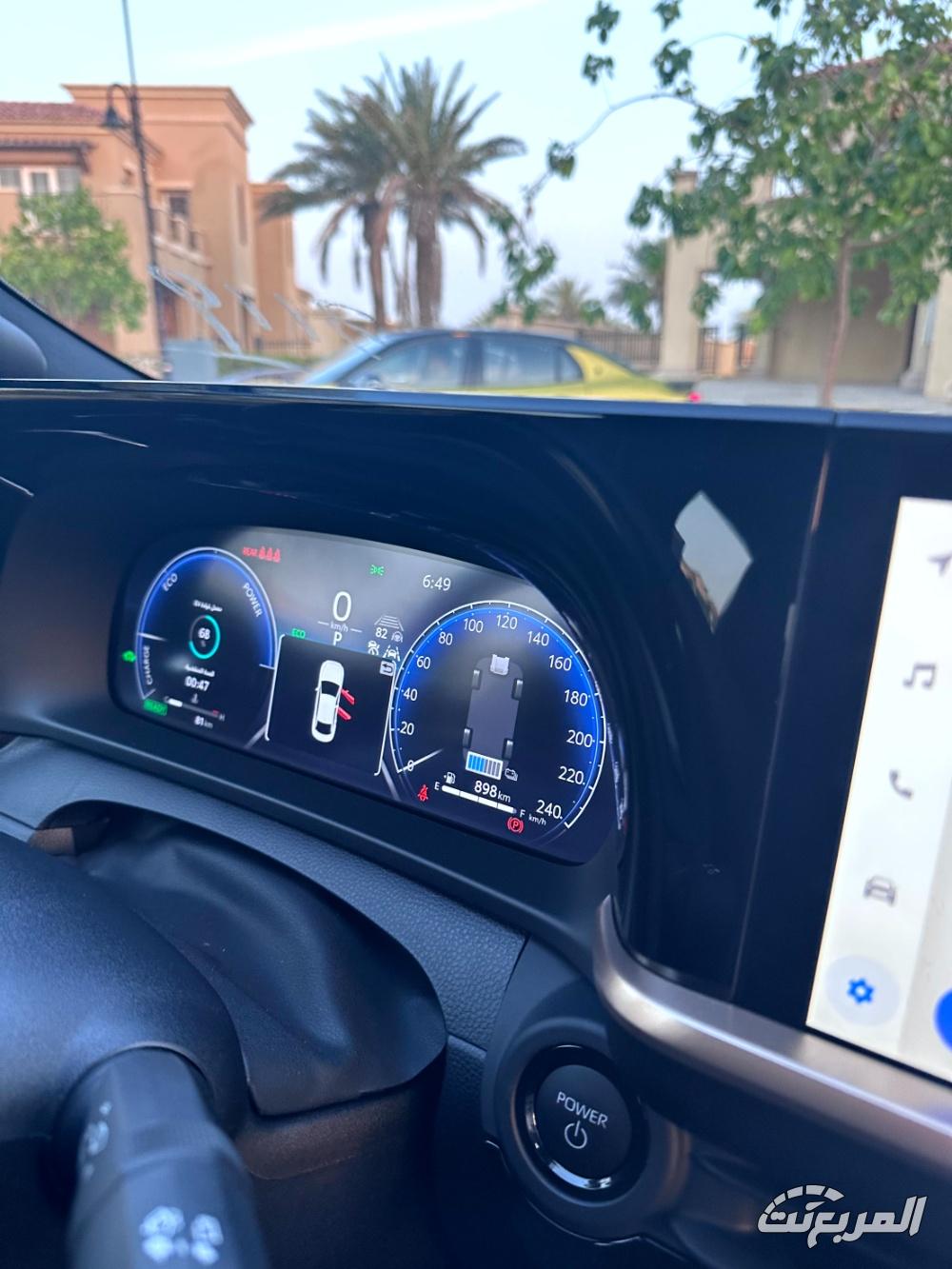 تويوتا-كراون-المربع-نت-131