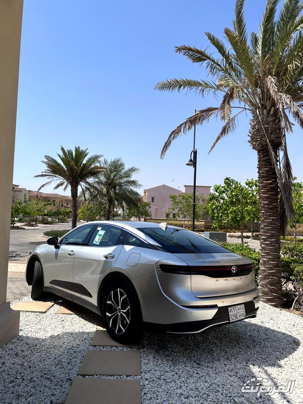 تويوتا-كراون-المربع-نت-147