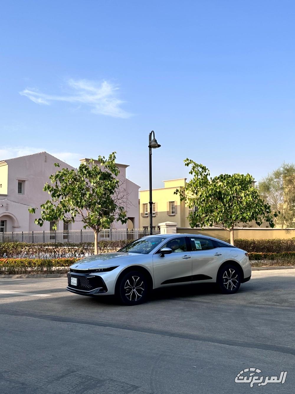 تويوتا-كراون-المربع-نت-152