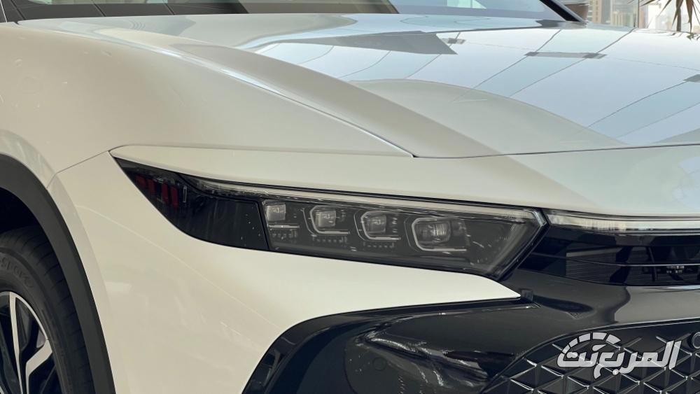 تويوتا-كراون-المربع-نت-3