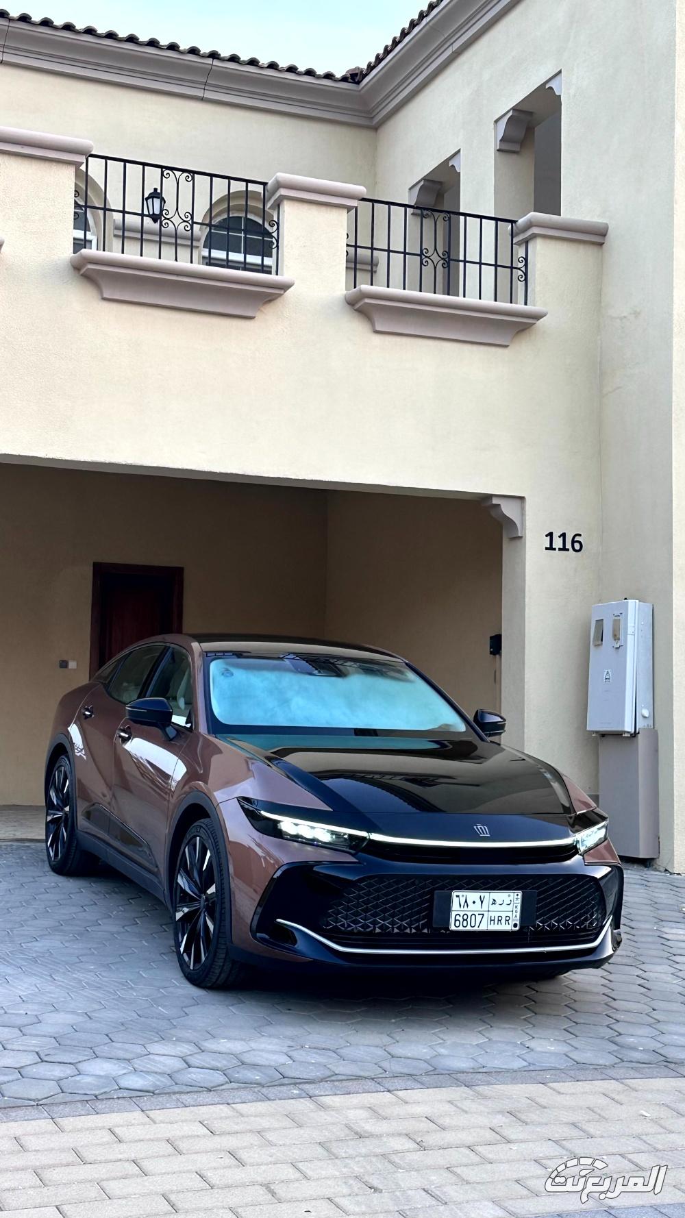 تويوتا-كراون-المربع-نت-73