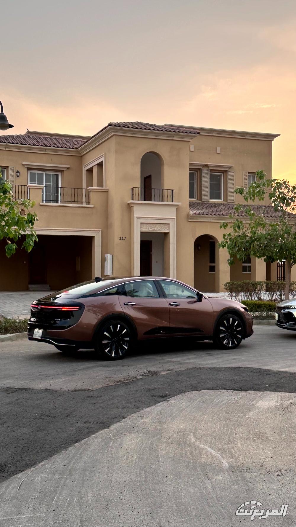 تويوتا-كراون-المربع-نت-94