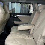 تويوتا-هايلاندر-المربع-نت-28