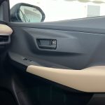 تويوتا-يارس-المربع-نت-10