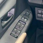 تويوتا-يارس-المربع-نت-20