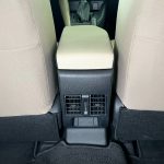 تويوتا-يارس-المربع-نت-26