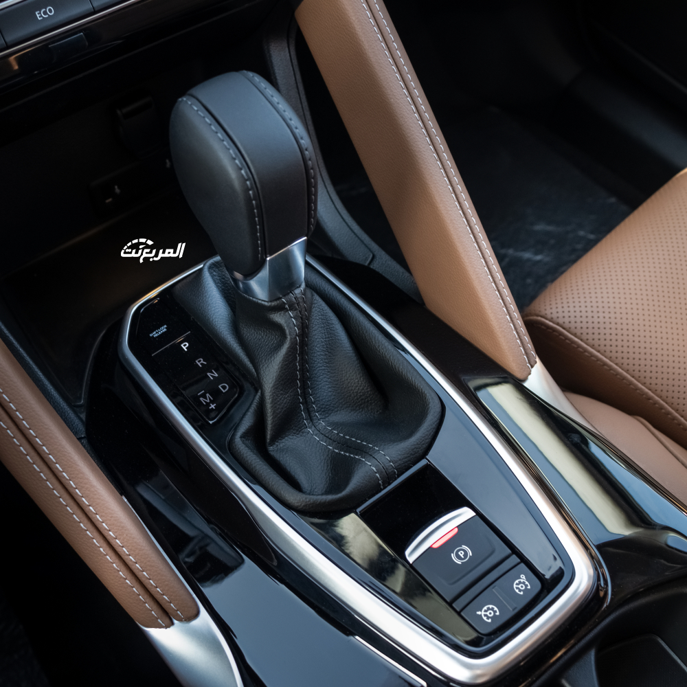 رينو-كوليوس-المربع-نت-12