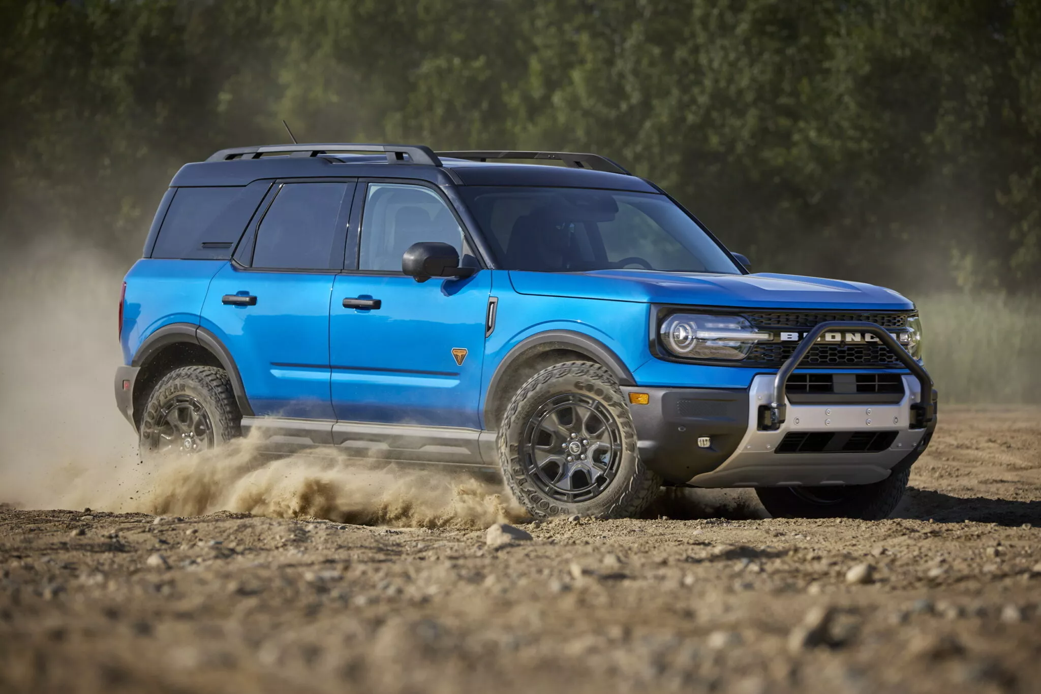 أخبار السيارات في أسبوع: تويوتا سنشري SUV ستحصل على نسخة GRMN عالية الأداء واستدعاءات عدة لسيارات بورش وجينيسيس فورد برونكو سبورت 2025 فيس ليفت