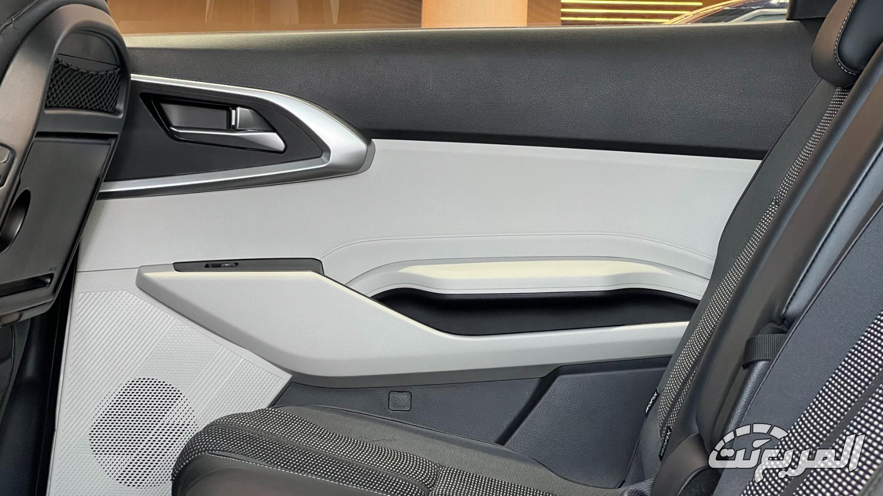 كيا-كارينز-المربع-نت-22-2