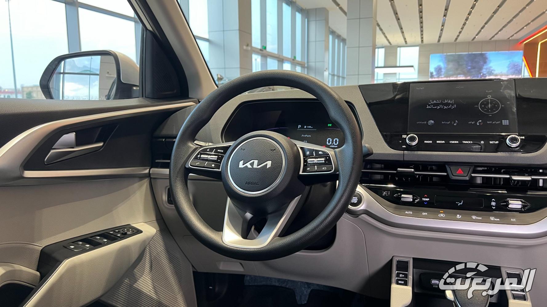 كيا-كارينز-المربع-نت-3-3