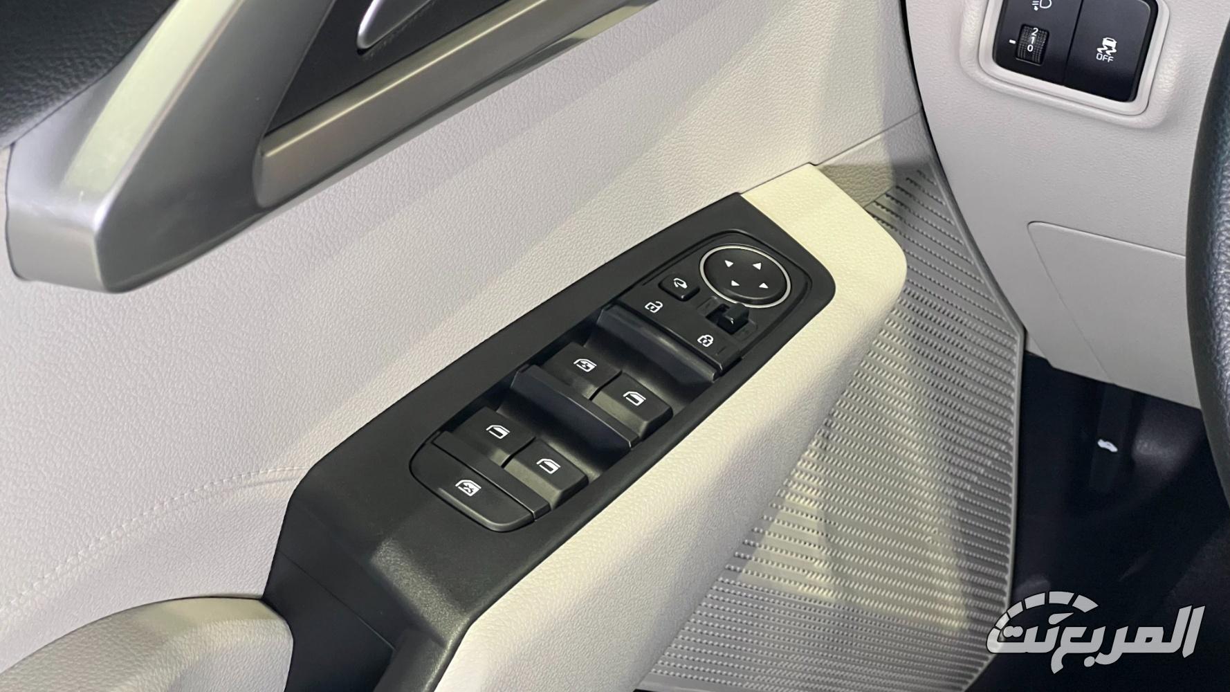 كيا-كارينز-المربع-نت-31