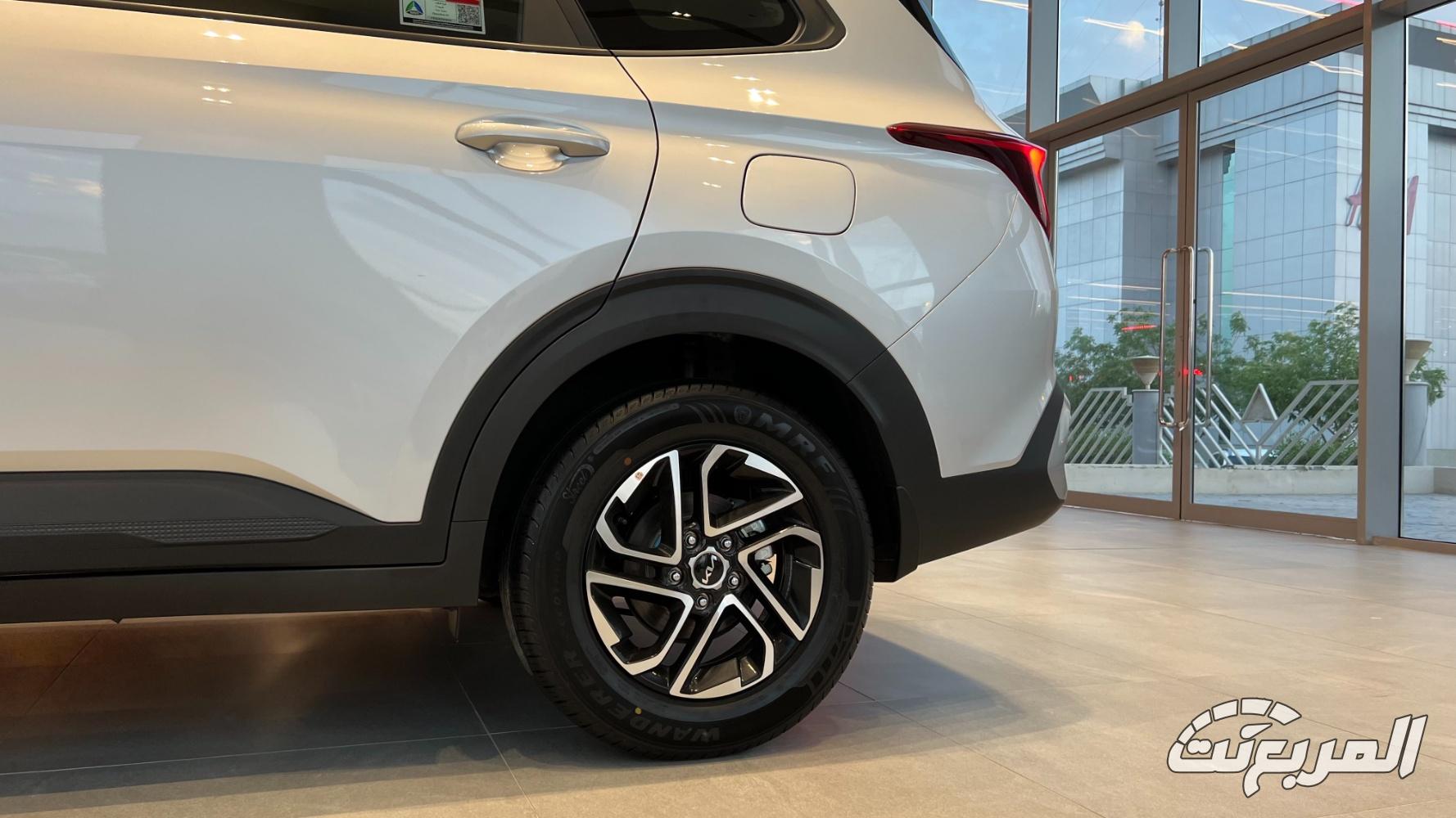 كيا-كارينز-المربع-نت-40