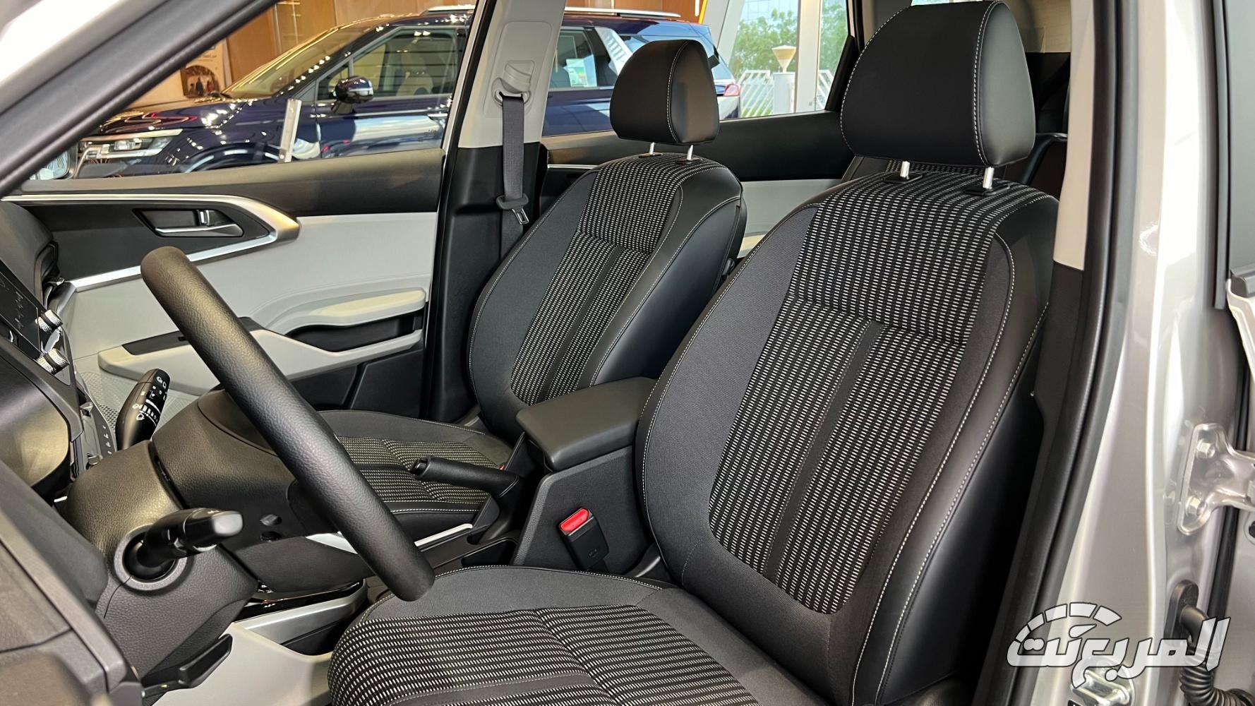 كيا-كارينز-المربع-نت-43