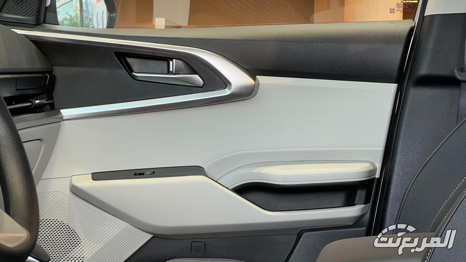 كيا-كارينز-المربع-نت-45