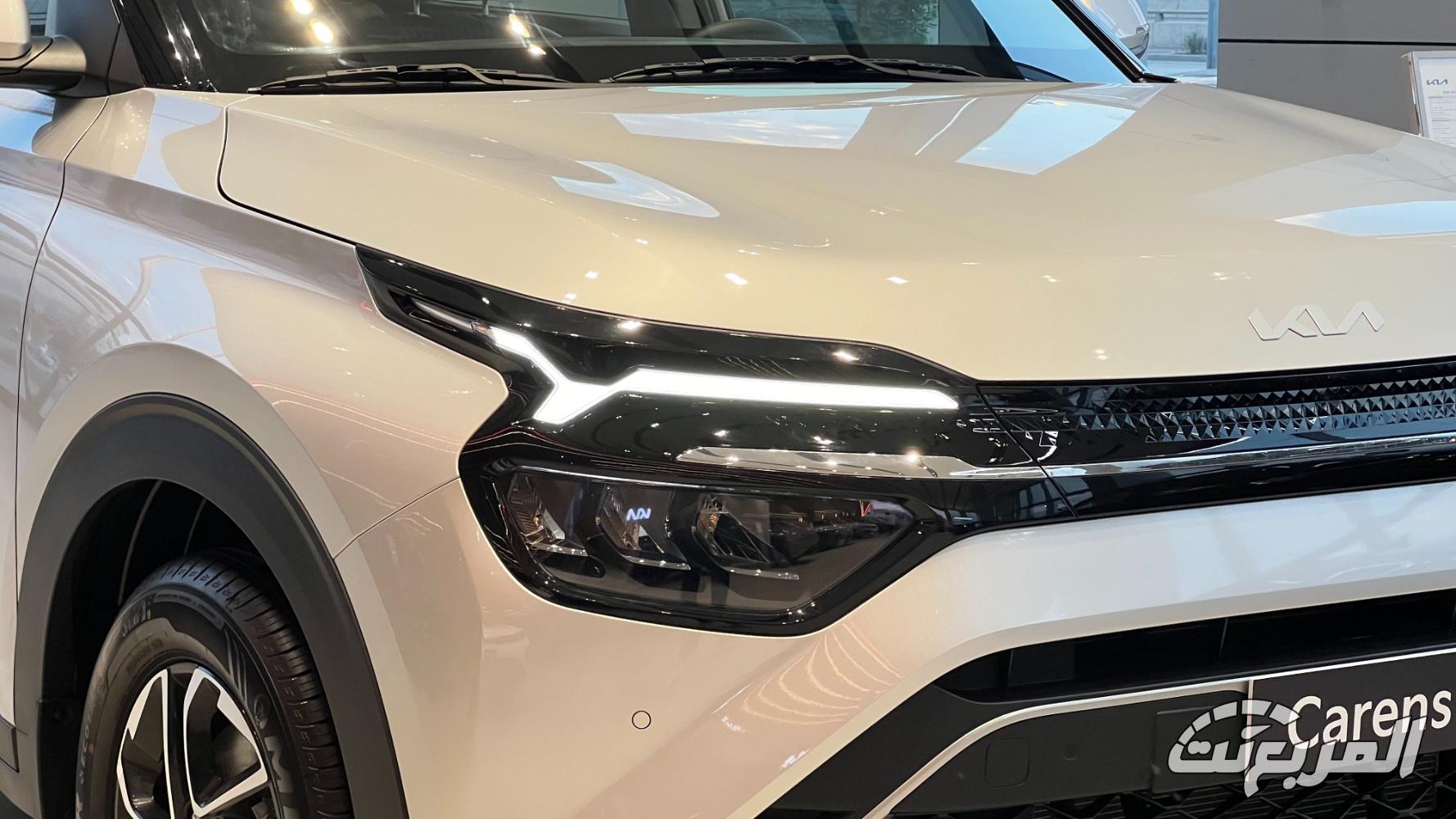 كيا-كارينز-المربع-نت-9-3