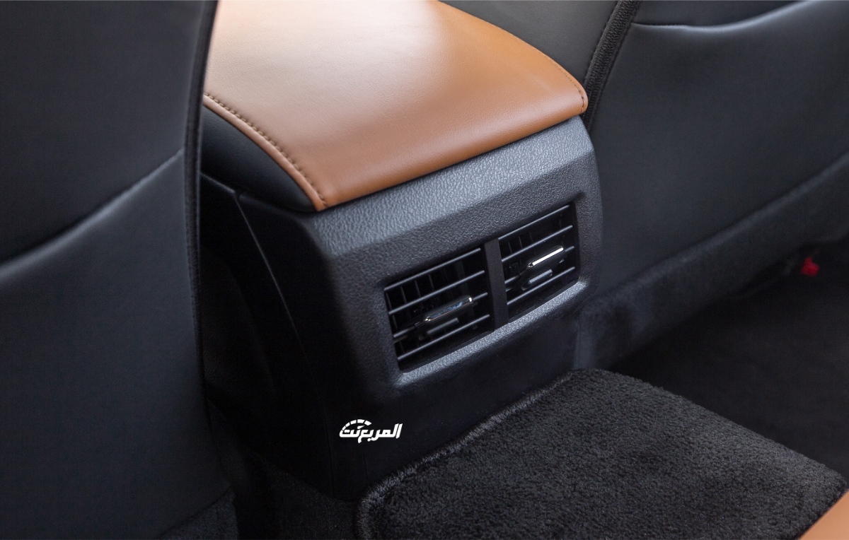 لكزس-is-المربع-نت-8