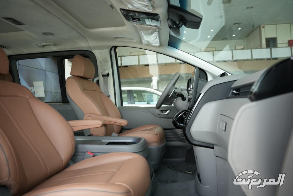 هيونداي-ستاريا-المربع-نت-13