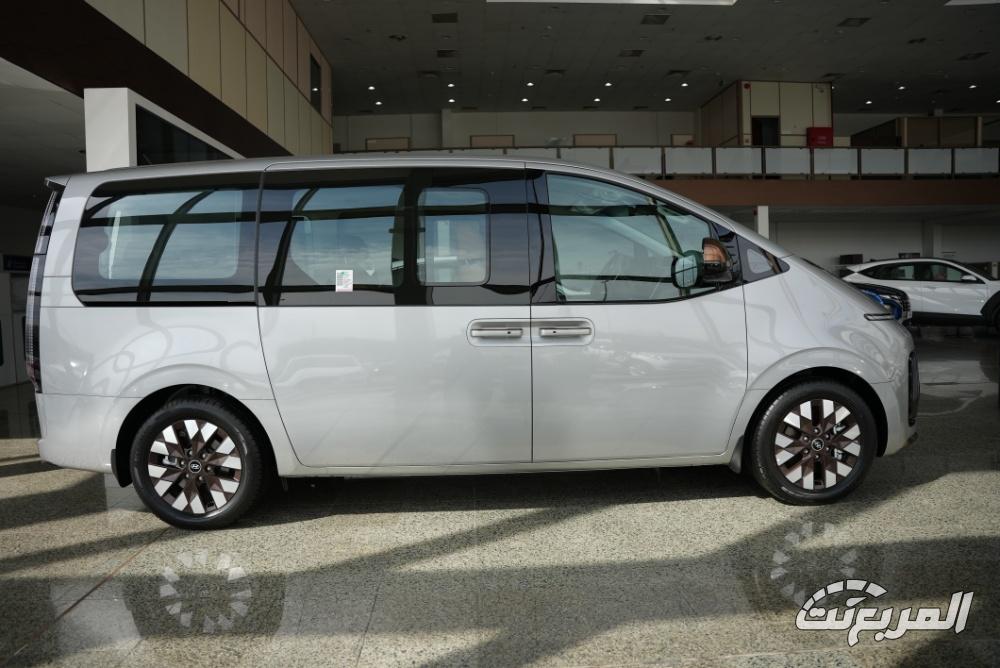 هيونداي-ستاريا-المربع-نت-4