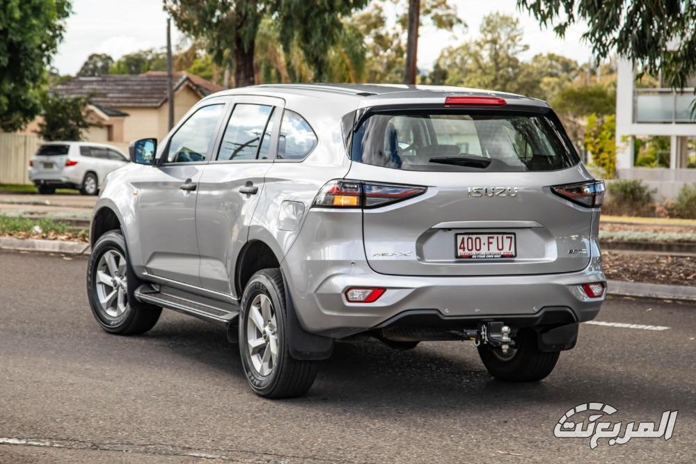 ايسوزو-ام-يو-اكس-المربع-نت-20