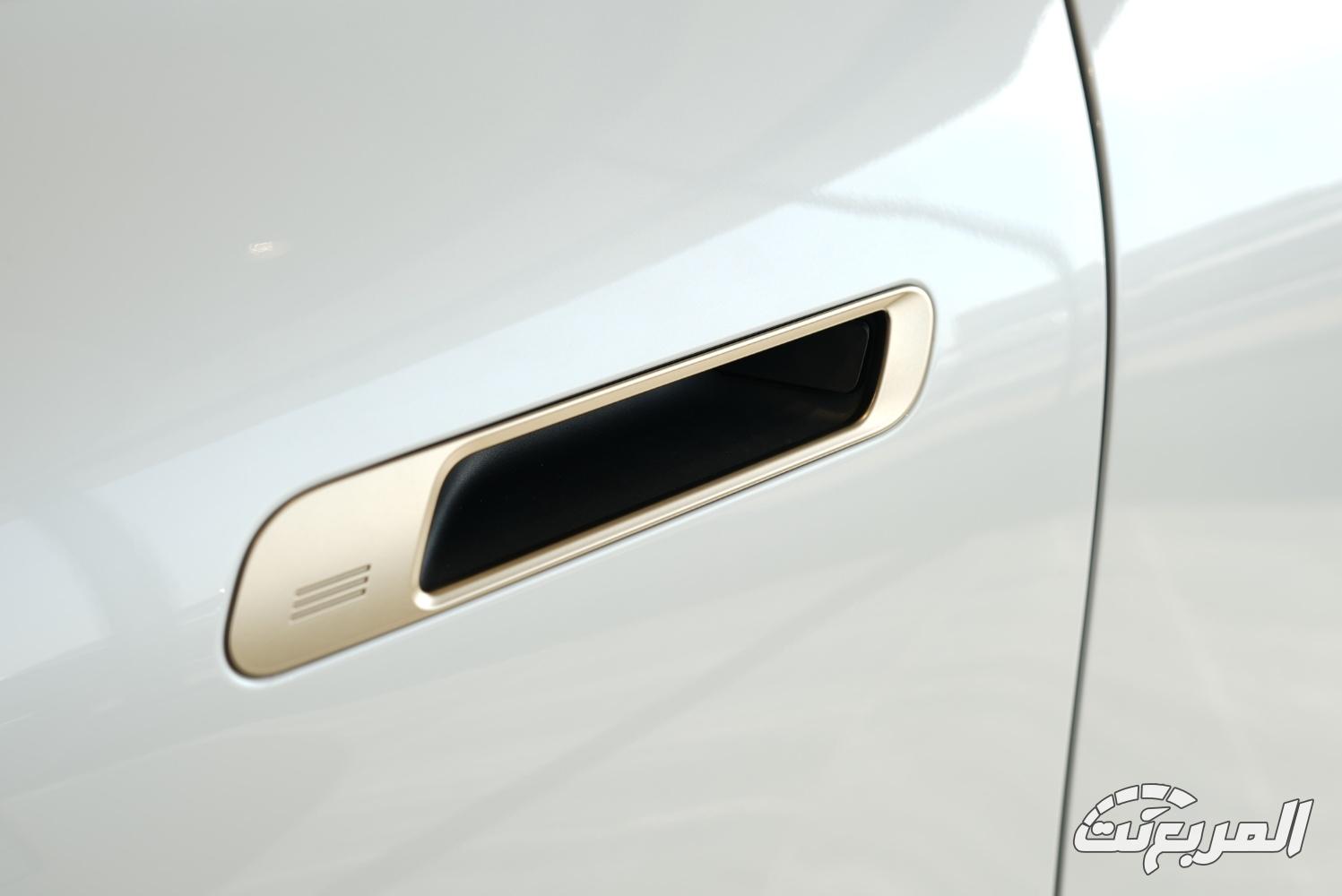 بي-ام-دبليو-ix-المربع-نت-27