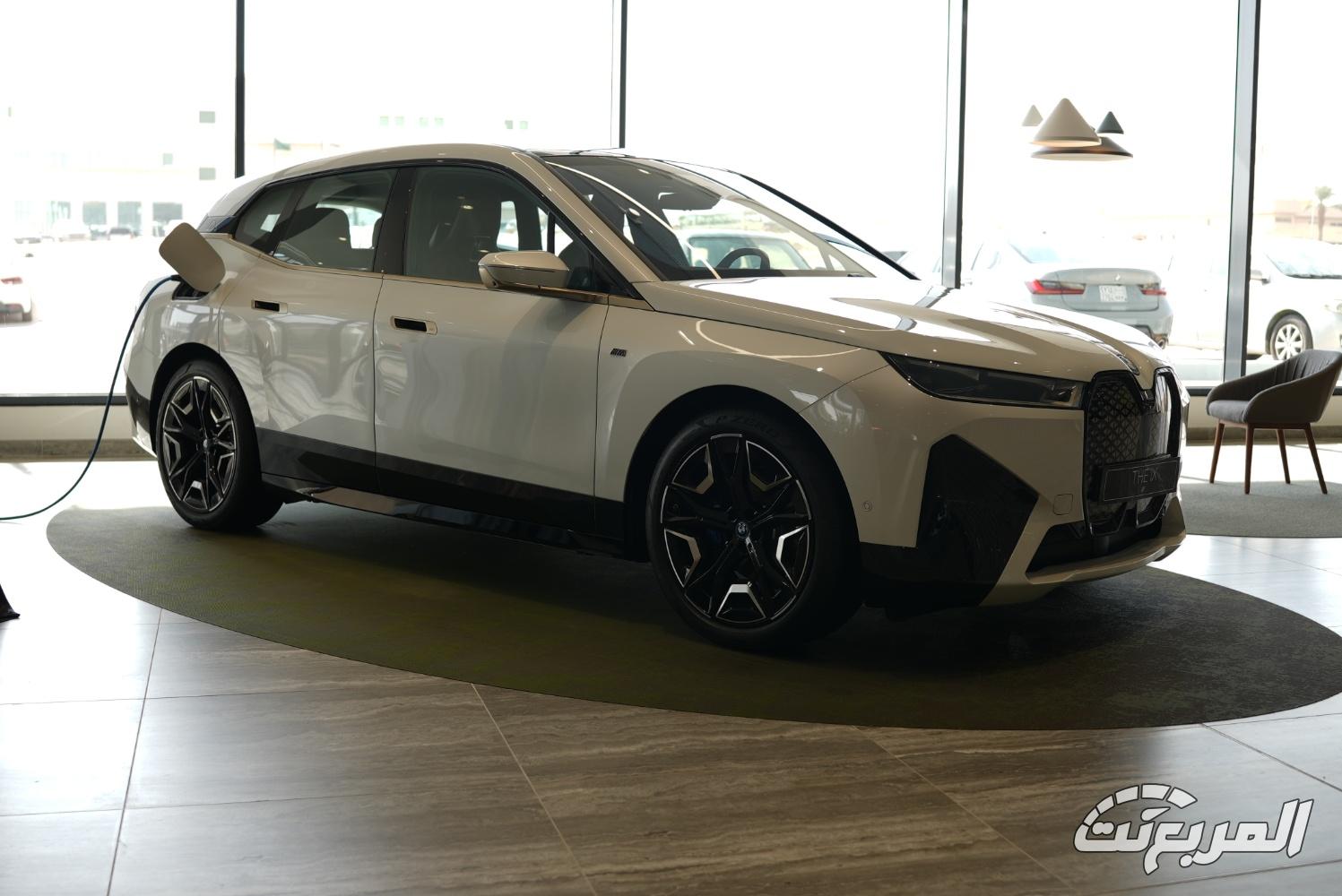 بي-ام-دبليو-ix-المربع-نت-65