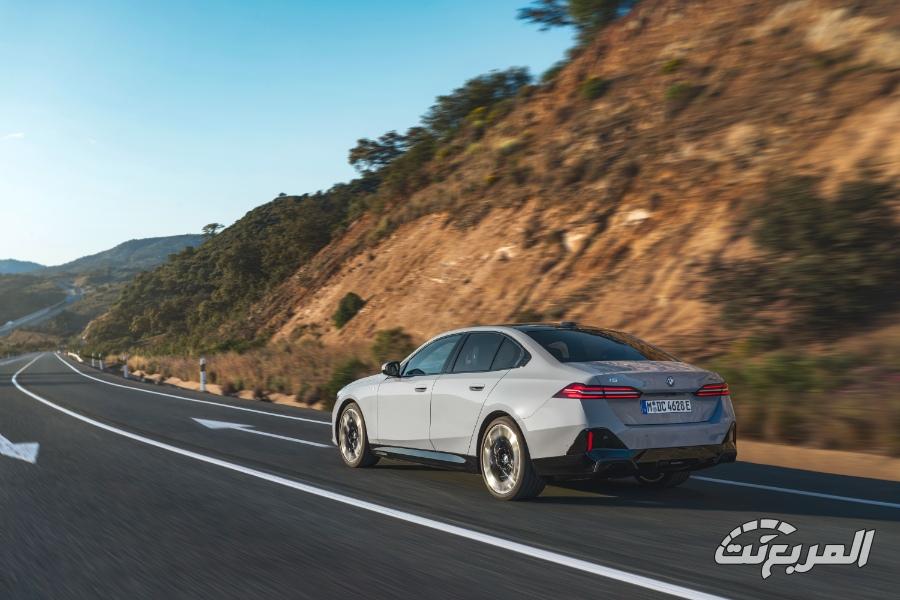 بي-ام-دبليو-الفئة-الخامسة-المربع-نت-21-12